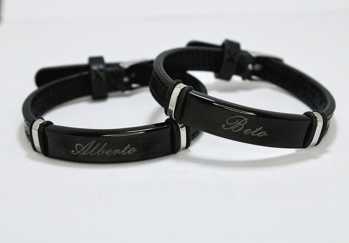 Brazalete placa acero correa piel estilo reloj