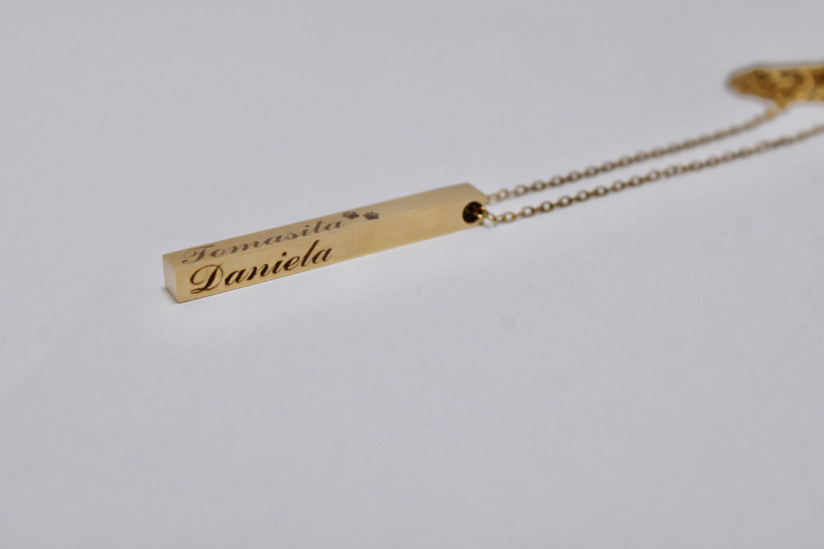 Collar dije rectángulo acero inoxidable dorado