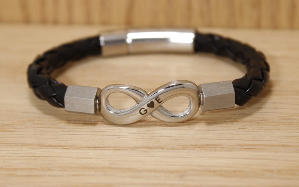 Brazalete dije infinito plateado acero inoxidable